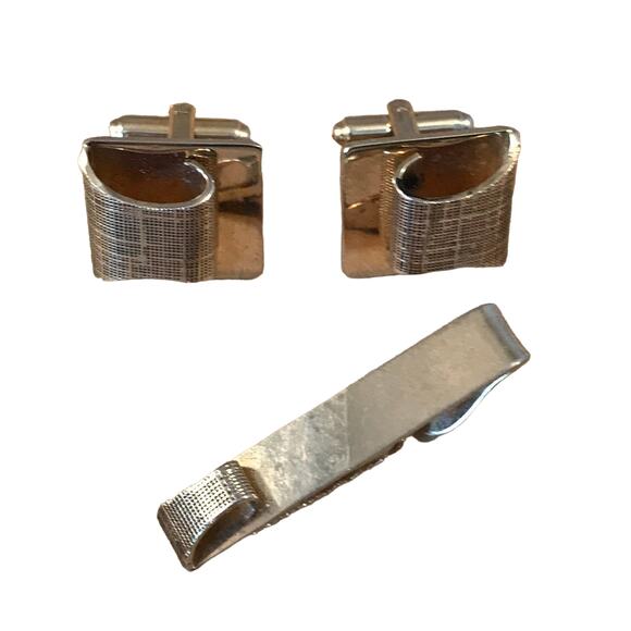 Vintage Goldtone Cuff Links and Tie Clip from the 70s - Picture 1 of 3